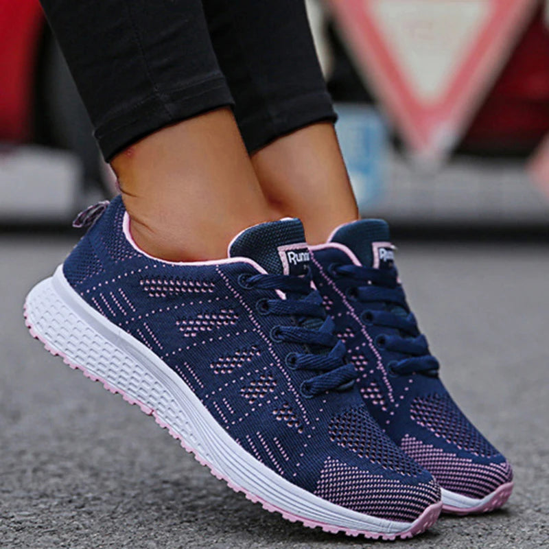 New Fashion: Breathable Women's Sneakers