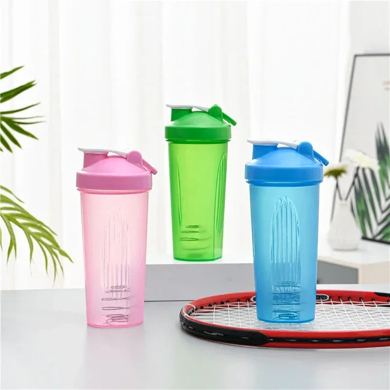 600ml Portable Protein Shaker with Scale