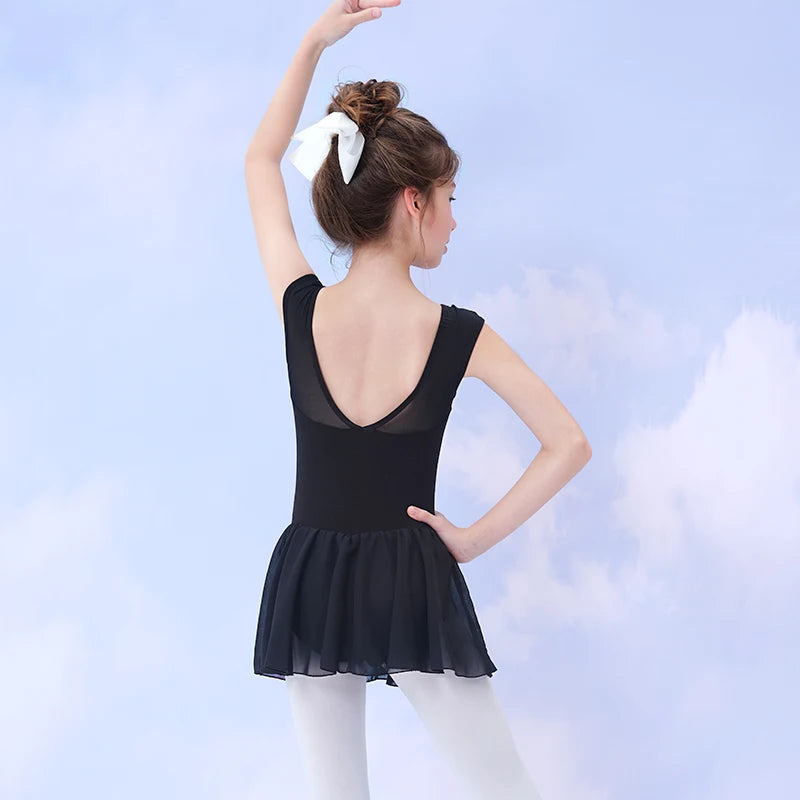 Perfect for Twirling: Ballet Dress with Chiffon Skirt