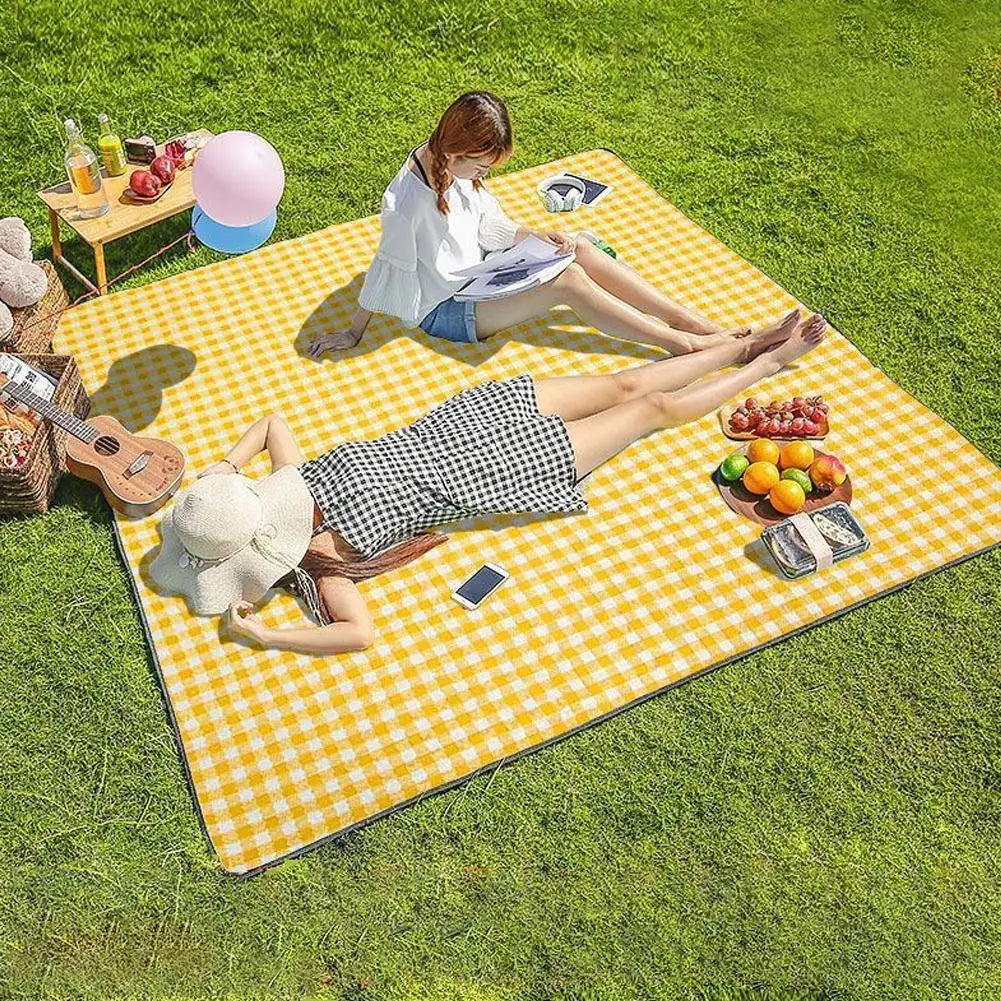 Moisture-Proof Picnic Blanket for Outdoor Adventures