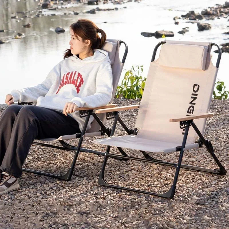 Comfortable Camping Chair: Adjustable, Foldable, with Pillows