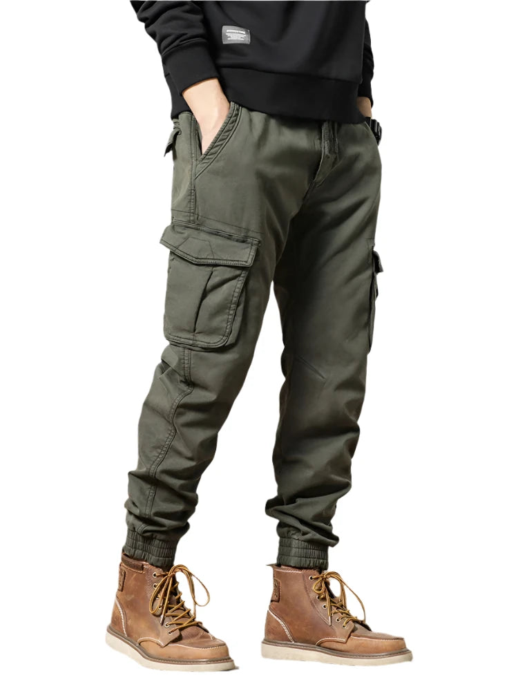 Versatile Winter Wear: Multi-Pocket Cargo Joggers