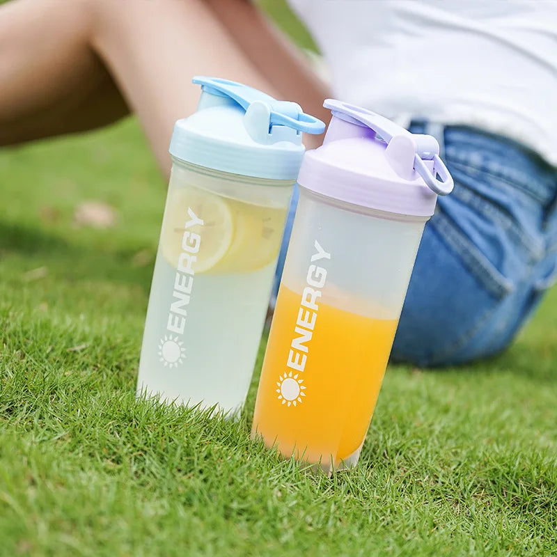 600ml Portable Protein Shaker with Scale