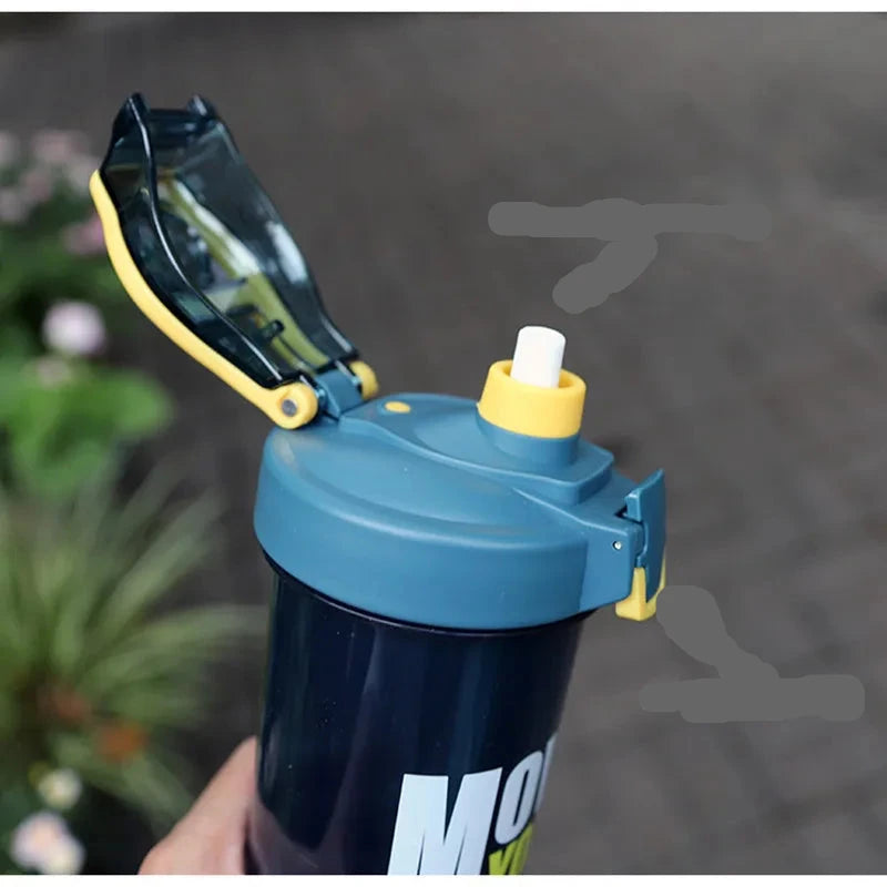 800ML Large Capacity Outdoor Shaker Bottle with Straw