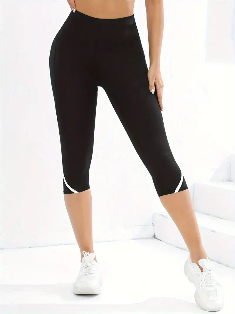 Mesh High-Waisted Yoga Capris