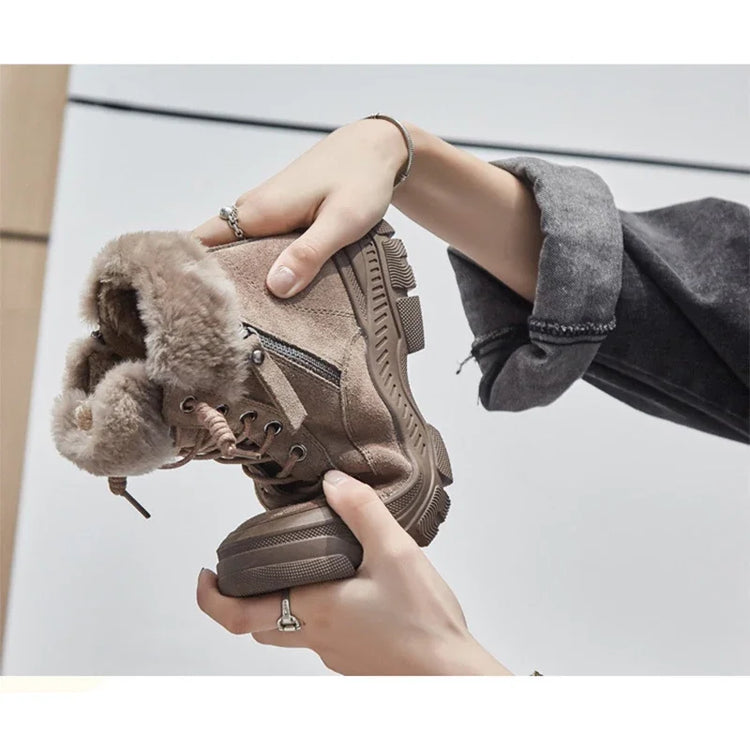 Stay Warm This Winter: Women's Snow BootsWomen's Boots24 Hour Sport