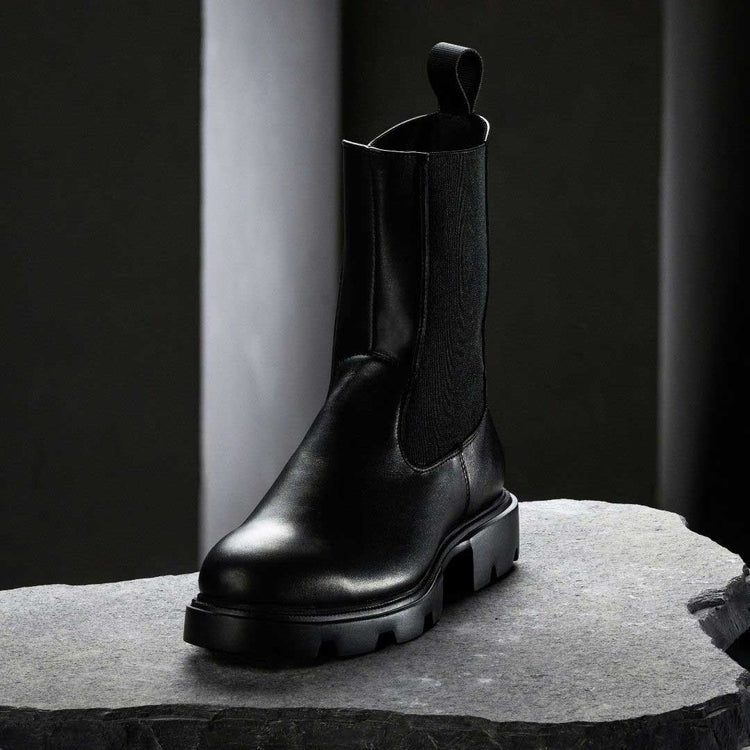 KIRA Chelsea Rebel Boots
